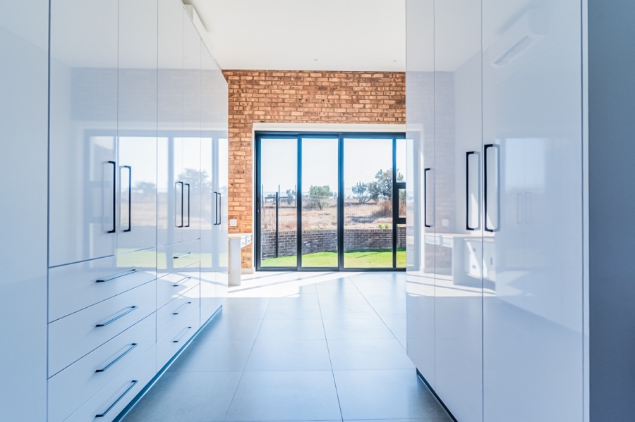 3 Bedroom Property for Sale in Vyfhoek A H North West